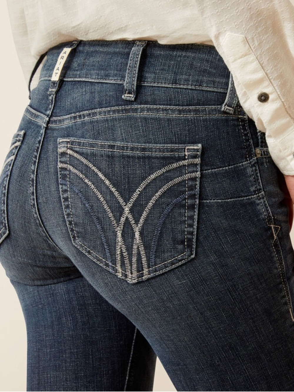 Ariat Missouri Women’s Boot Cut Jeans Size 27R Medium Wash Stretch Denim